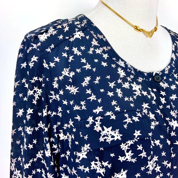 Rebecca Minkoff Silk Star Print Navy Blouse Career Size L - Picture 8 of 16